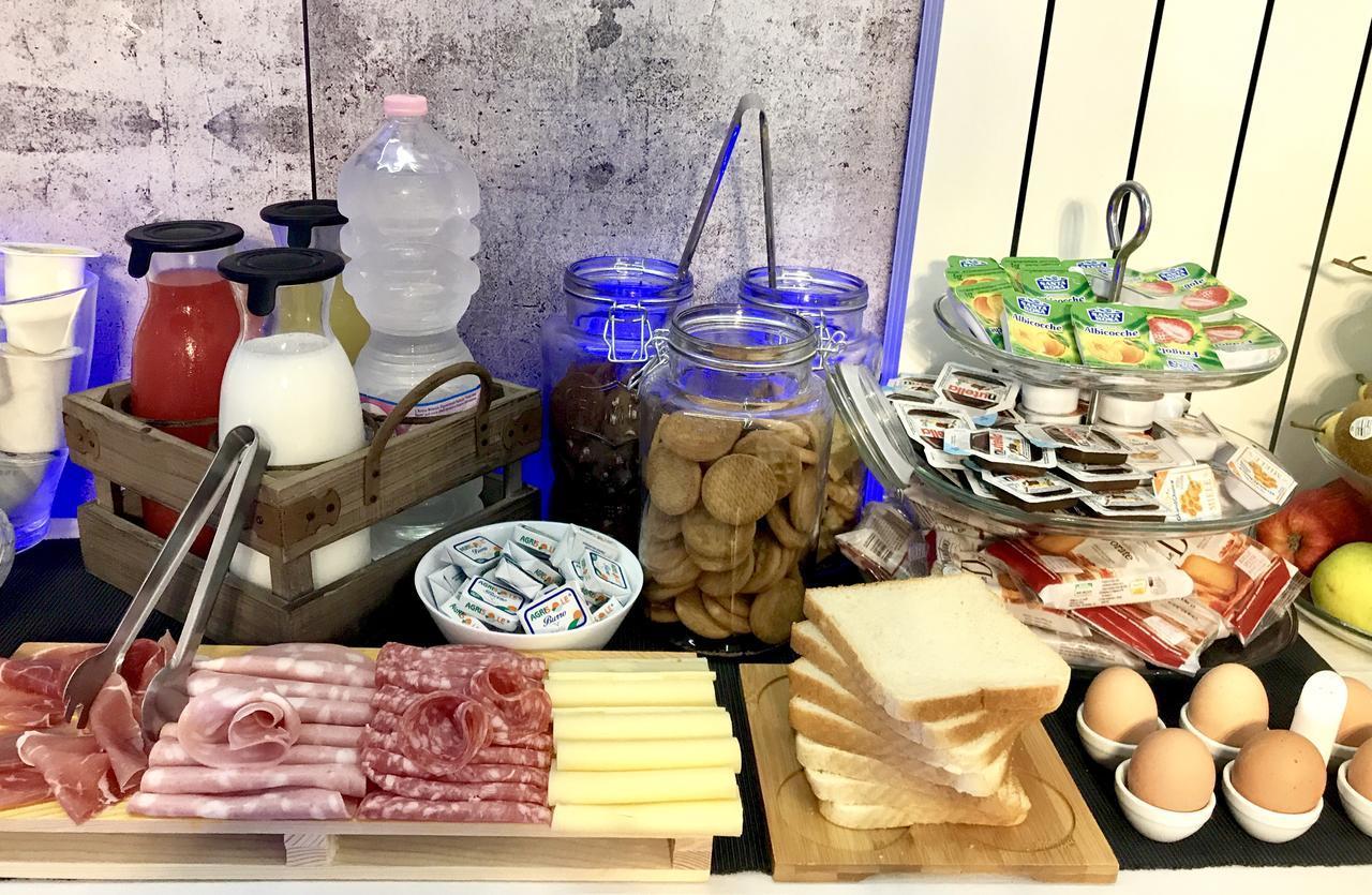 波旁之家度假屋 那不勒斯 外观 照片